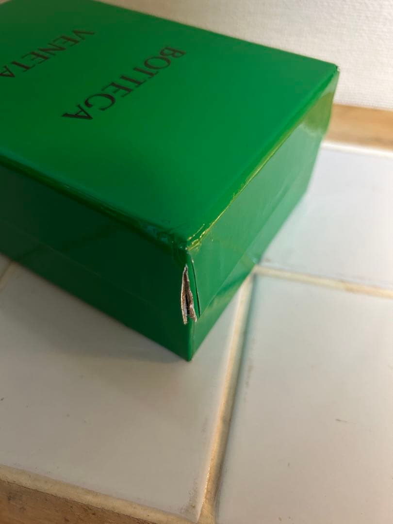 【値下げしました！】ボッテガヴェネタ　イントレチャート　マネークリップ　ベージュ