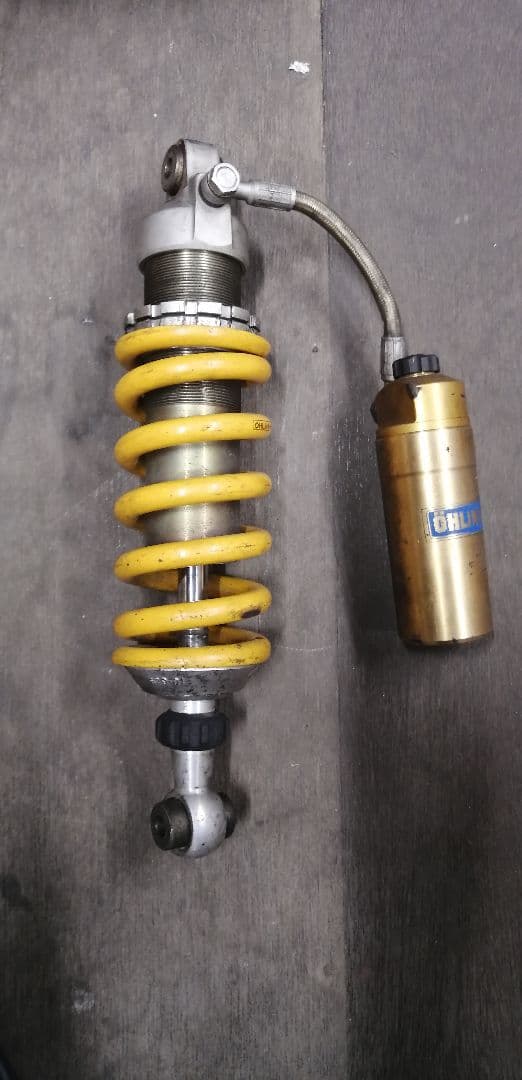 vtr1000　オーリンズ　リアサスペンション