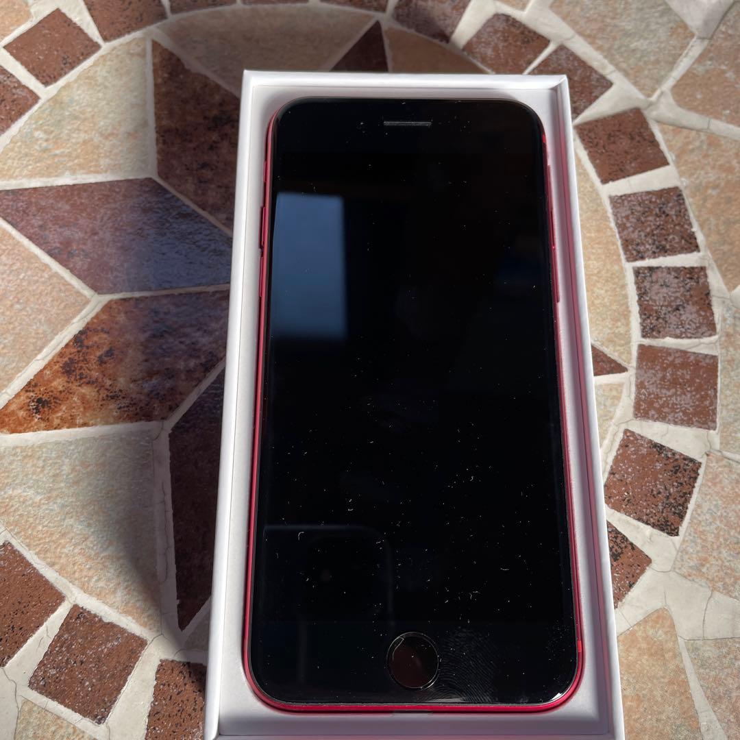 Apple iPhone SE (第3世代) レッド 64GB