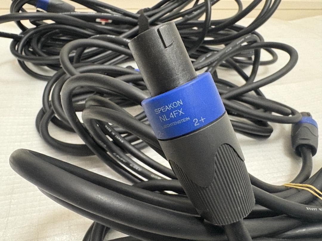 SPEAKON NL4FX CANARE 4S8 スピーカーケーブル