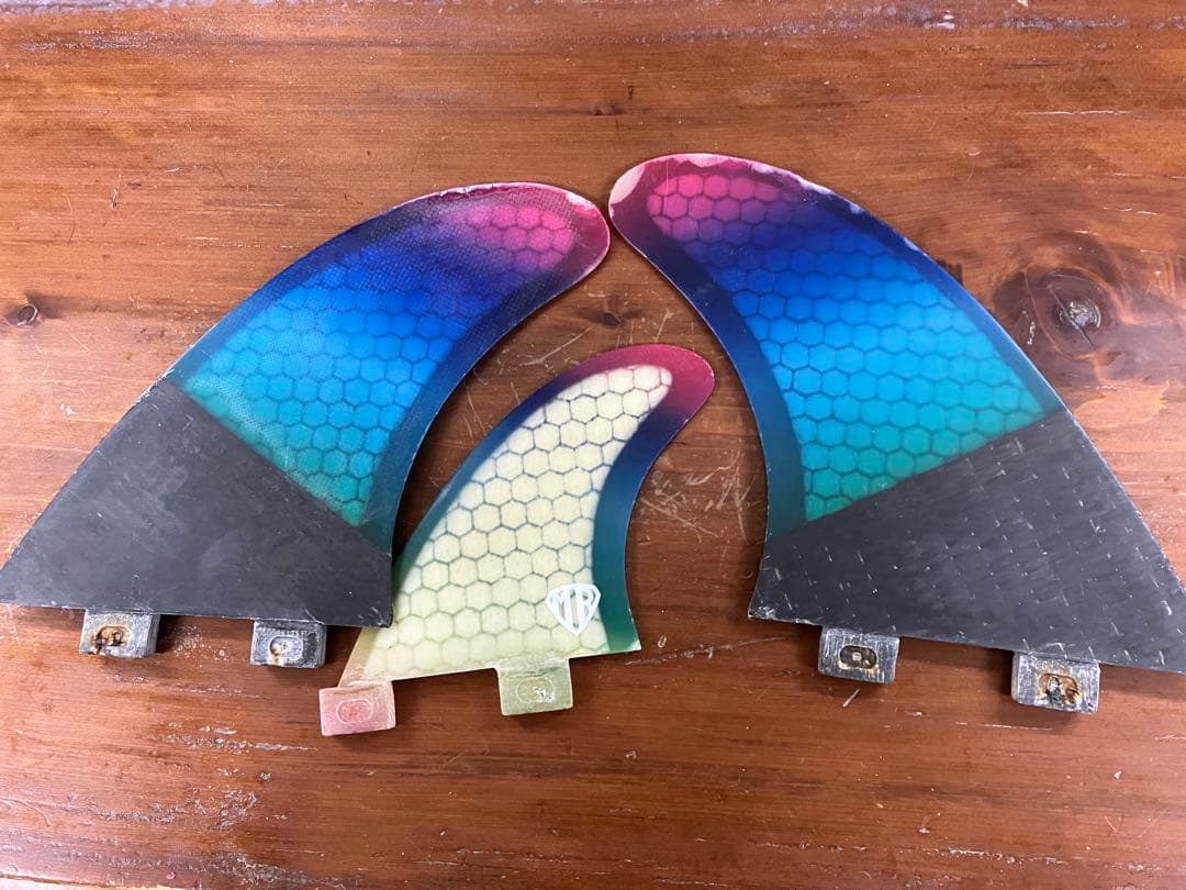 廃盤M.R TFXマーク・リチャーズ ツイン スタビライザー旧FCS