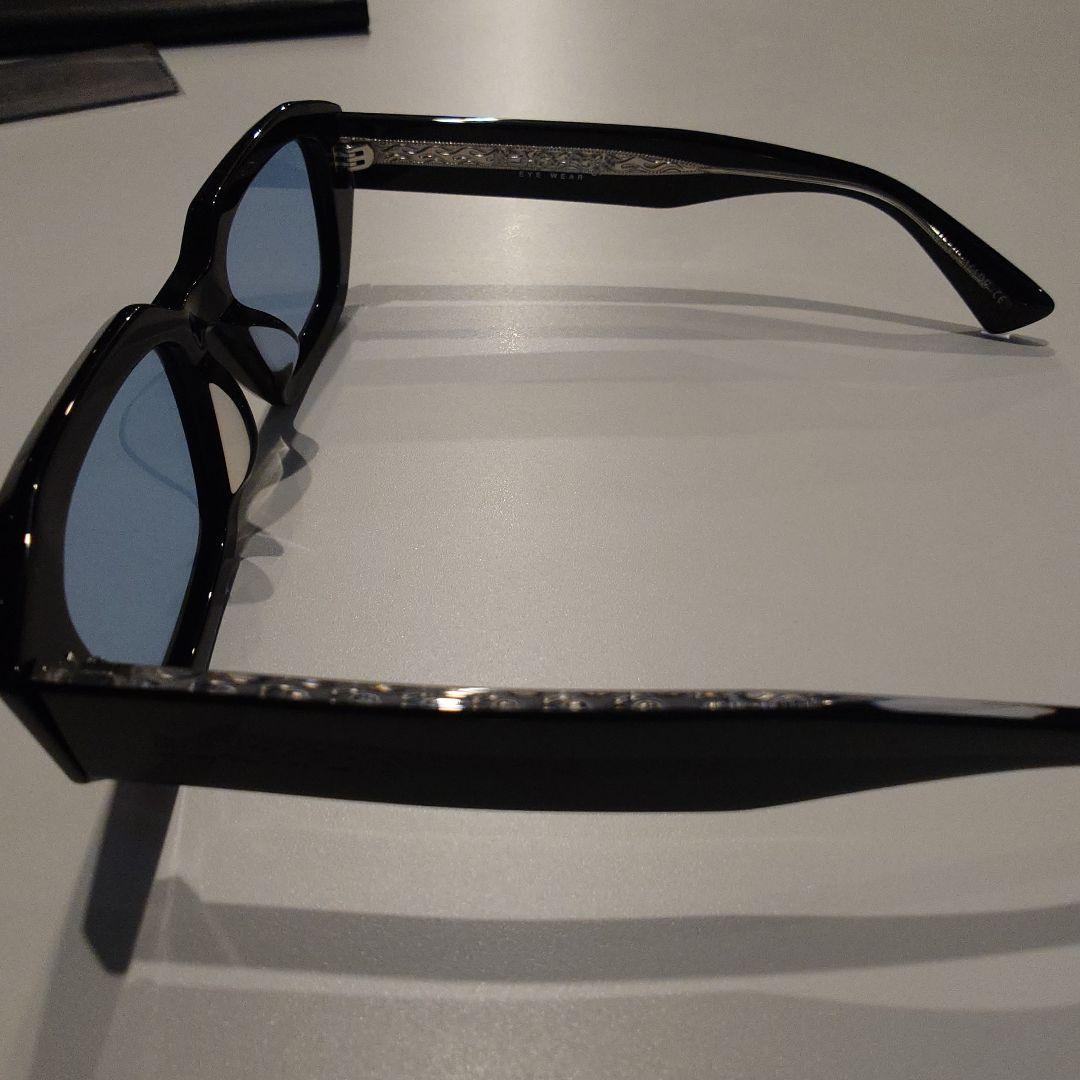 最終値下　新品未使用品　BLACK FLYS サングラス