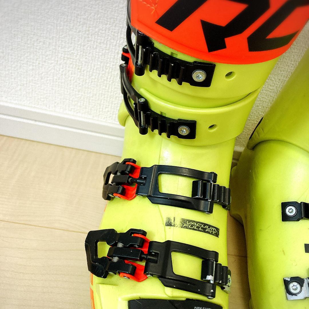 スキー FISCHER RC4 THE CURV 130 VACUUM 25.5cm