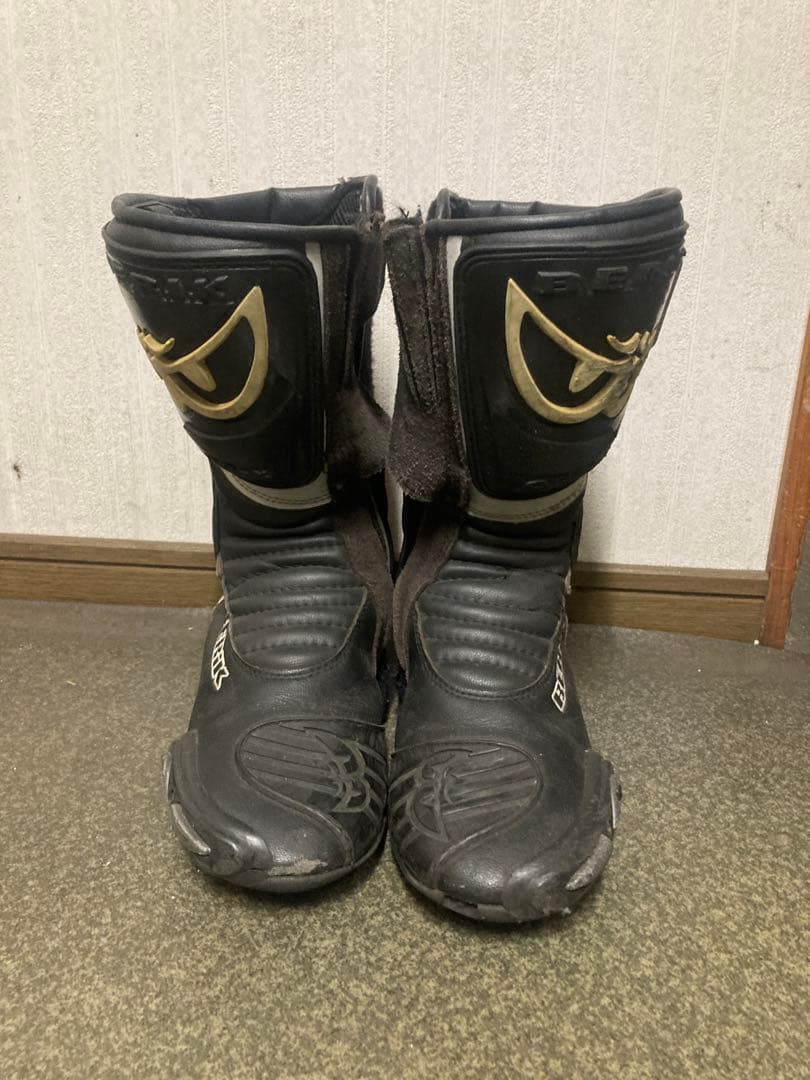 BERIK バイク用ブーツ 42サイズ