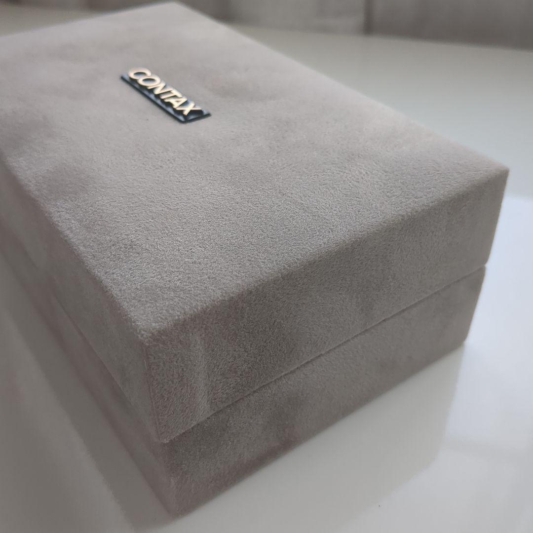 【高級コンパクトカメラ・希少】 Contax T2 　チタンクローム