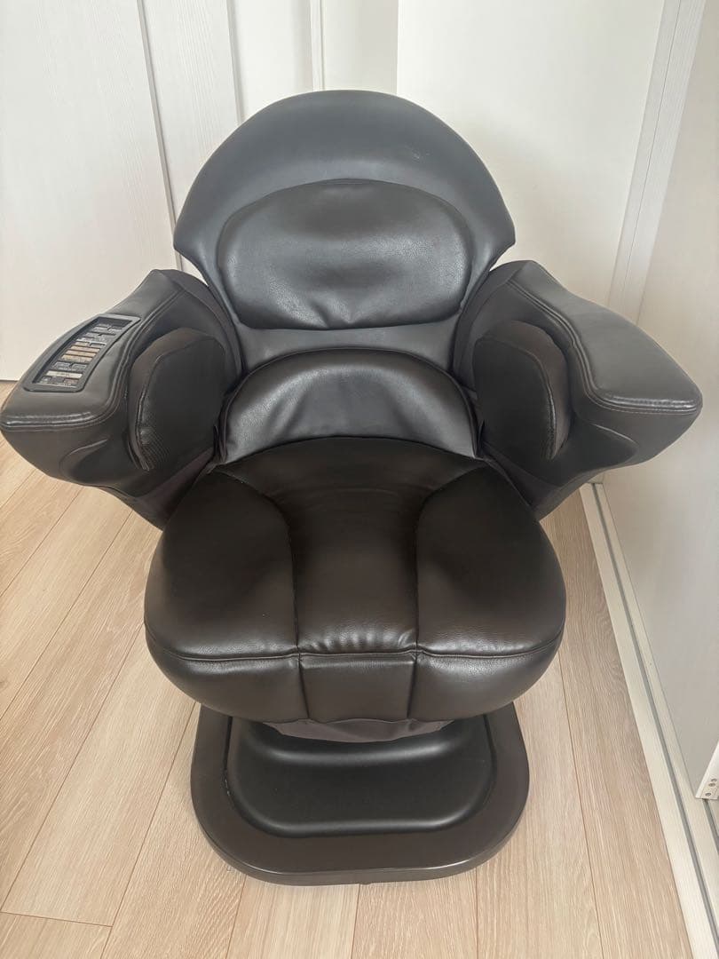 Panasonic コアトレチェア EU-JC70