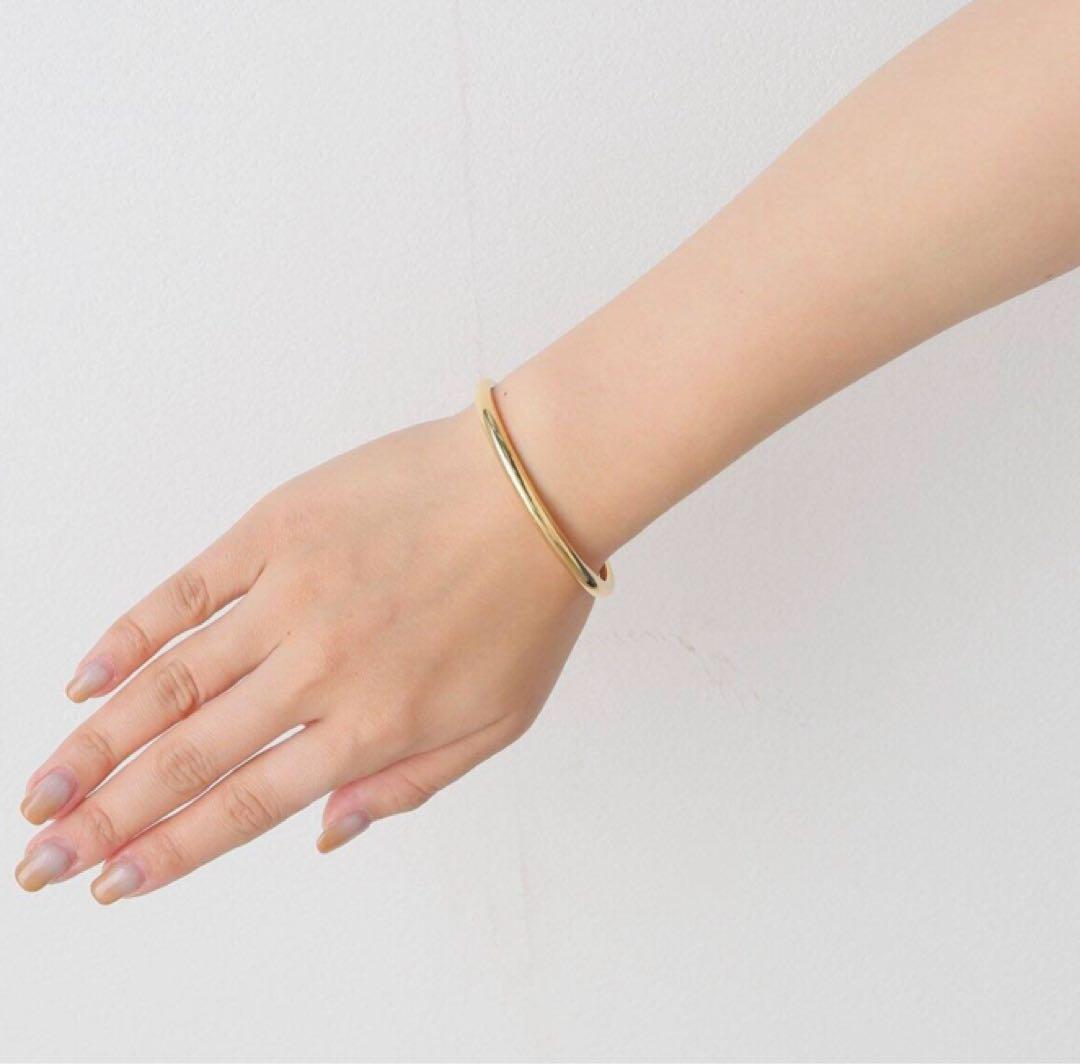 ガブリエラアルティガス バングル