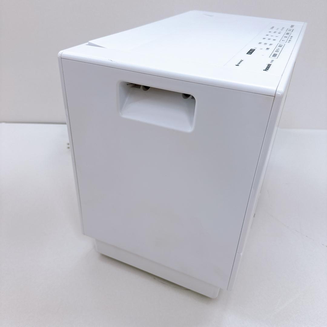 【美品】Panasonic 衣類乾燥除湿機 F-YHVX90-W