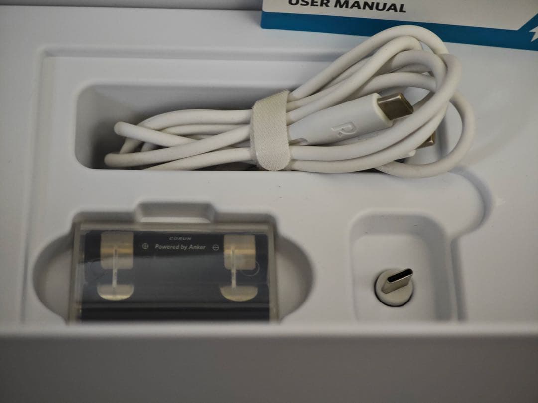  Quest2 256GB + Anker充電ドック + ケース