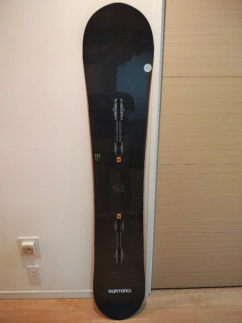 パ*ー様 BURTON X9FV 日本限定モデル　スノーボード 157.5cm