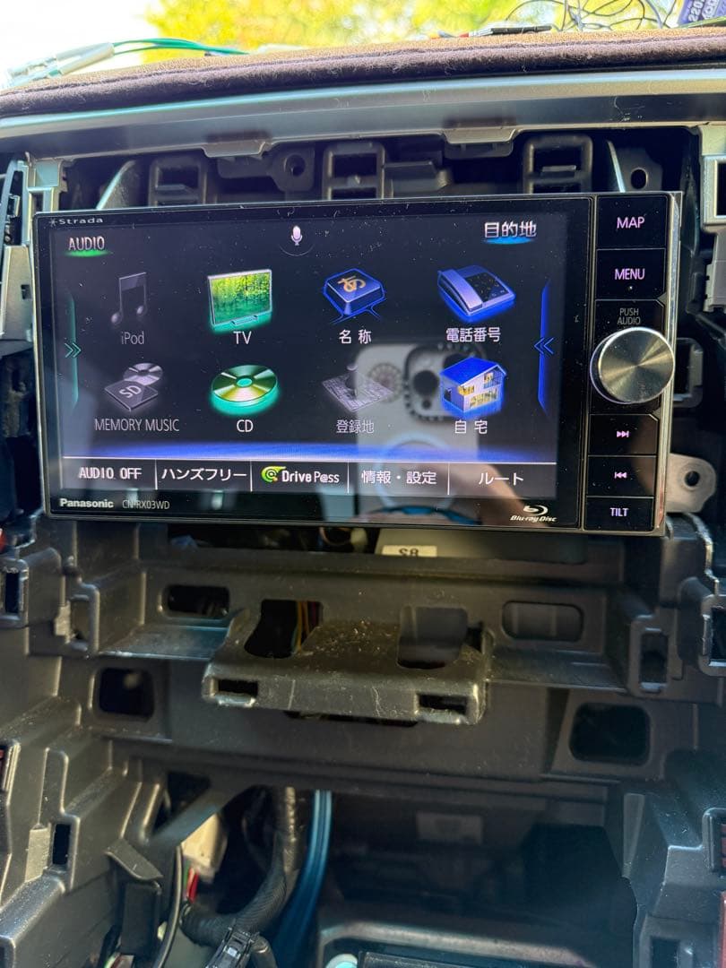 Panasonic CN-RX03WD カーナビ　ストラーダバックカメラ付き