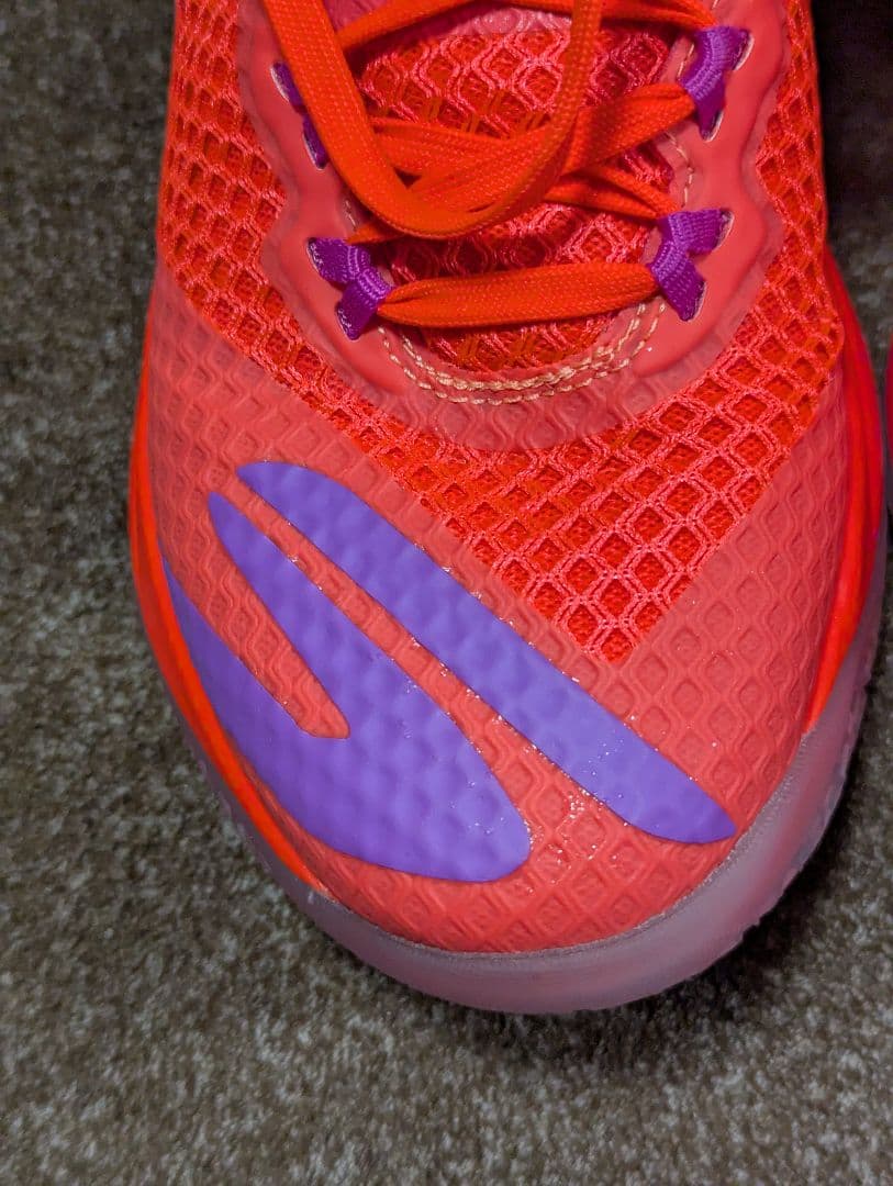 新品　スケッチャーズバスケットシューズ SKX レイン 253020-CRHP