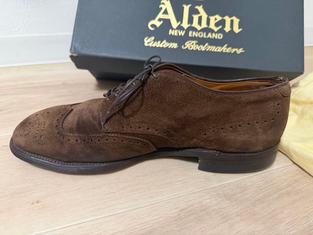 Alden ブラウン スエード ウィングチップ