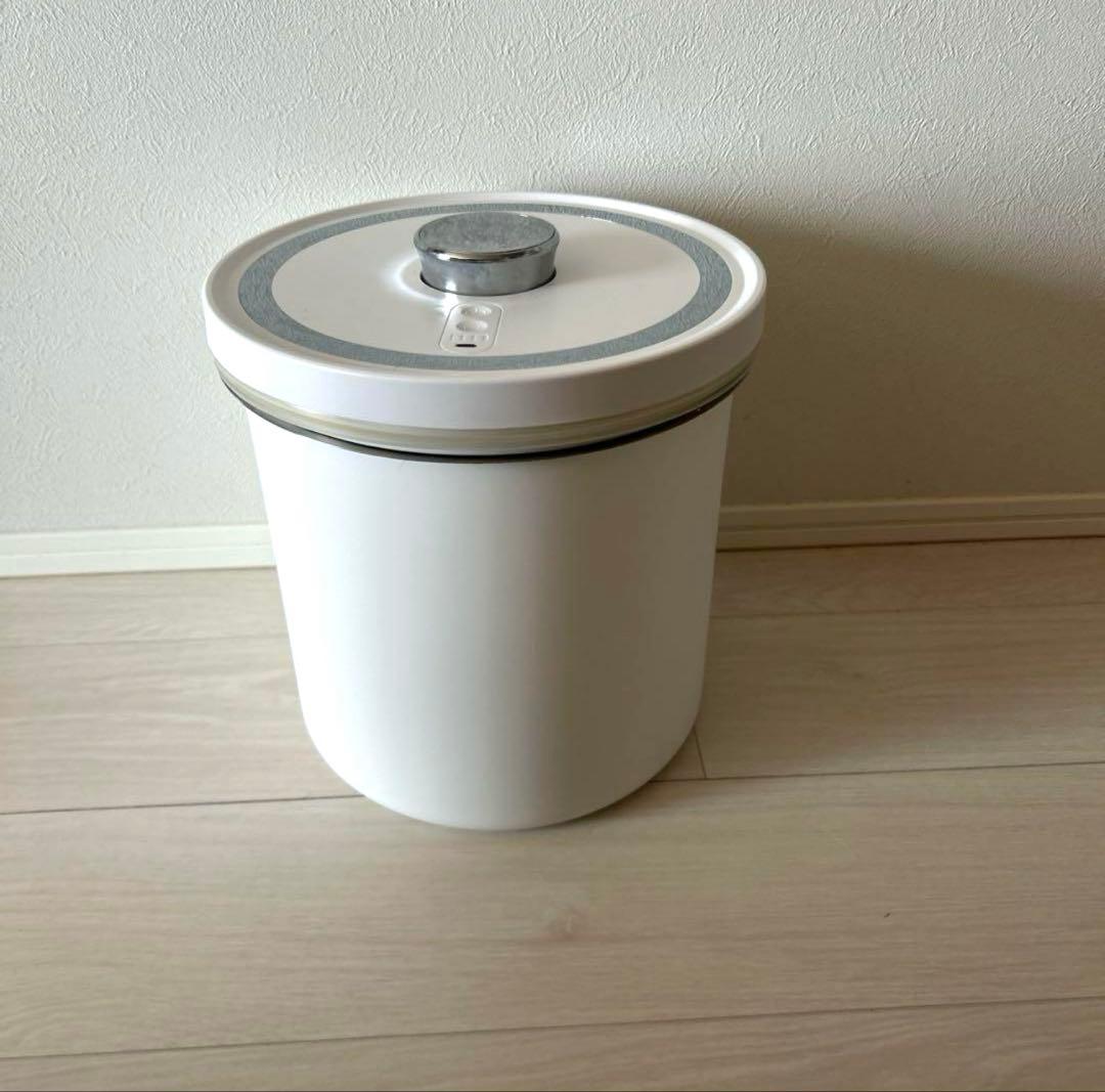 限定値下げ！オーブル　真空保存容器　13L