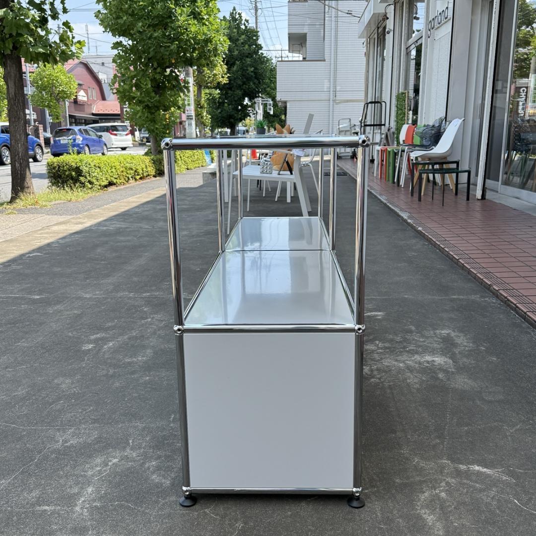 【未使用/保管品】USMハラー 2列2段 扉付き キャビネット ライトグレー