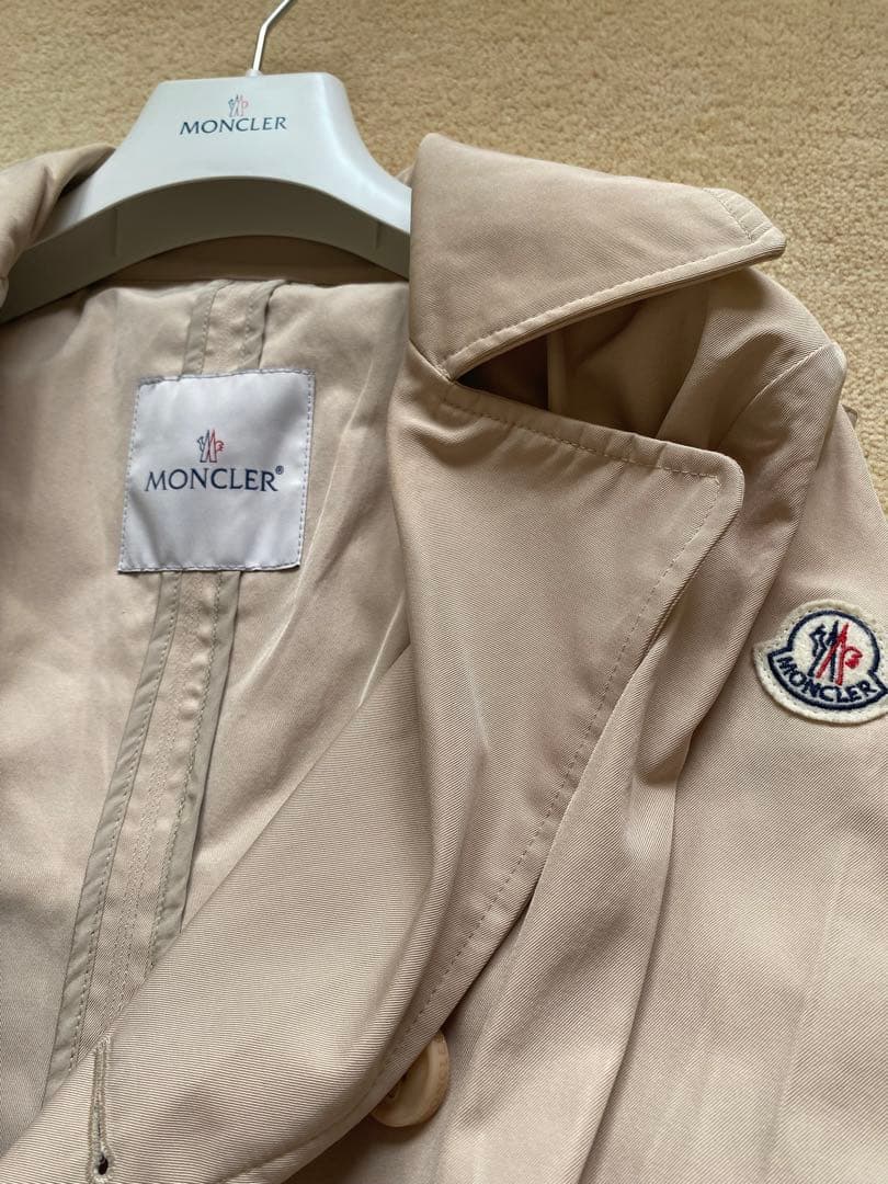 モンクレール　レディース　トレンチコート