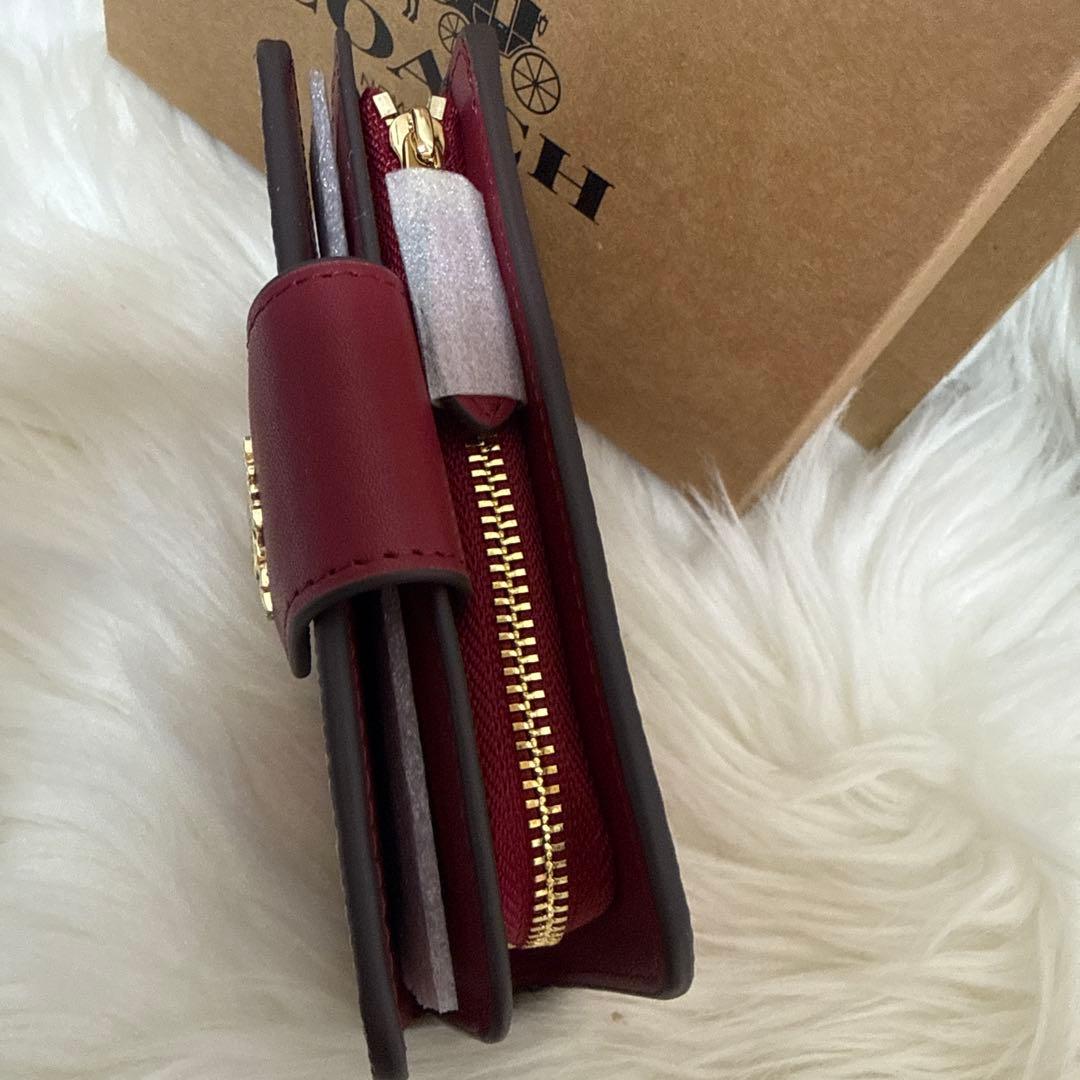 COACH チェリー柄 二つ折り財布