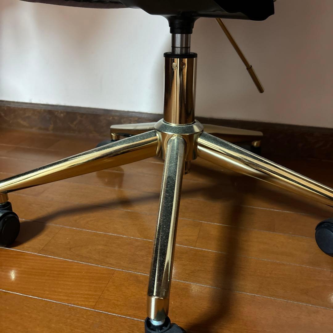 デスクチェア　クッション付き　昇降