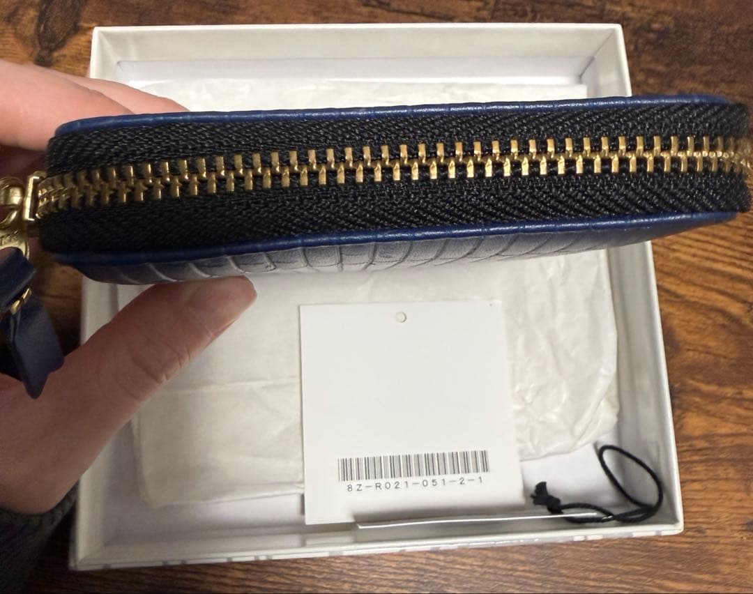 コムデギャルソン　二つ折財布