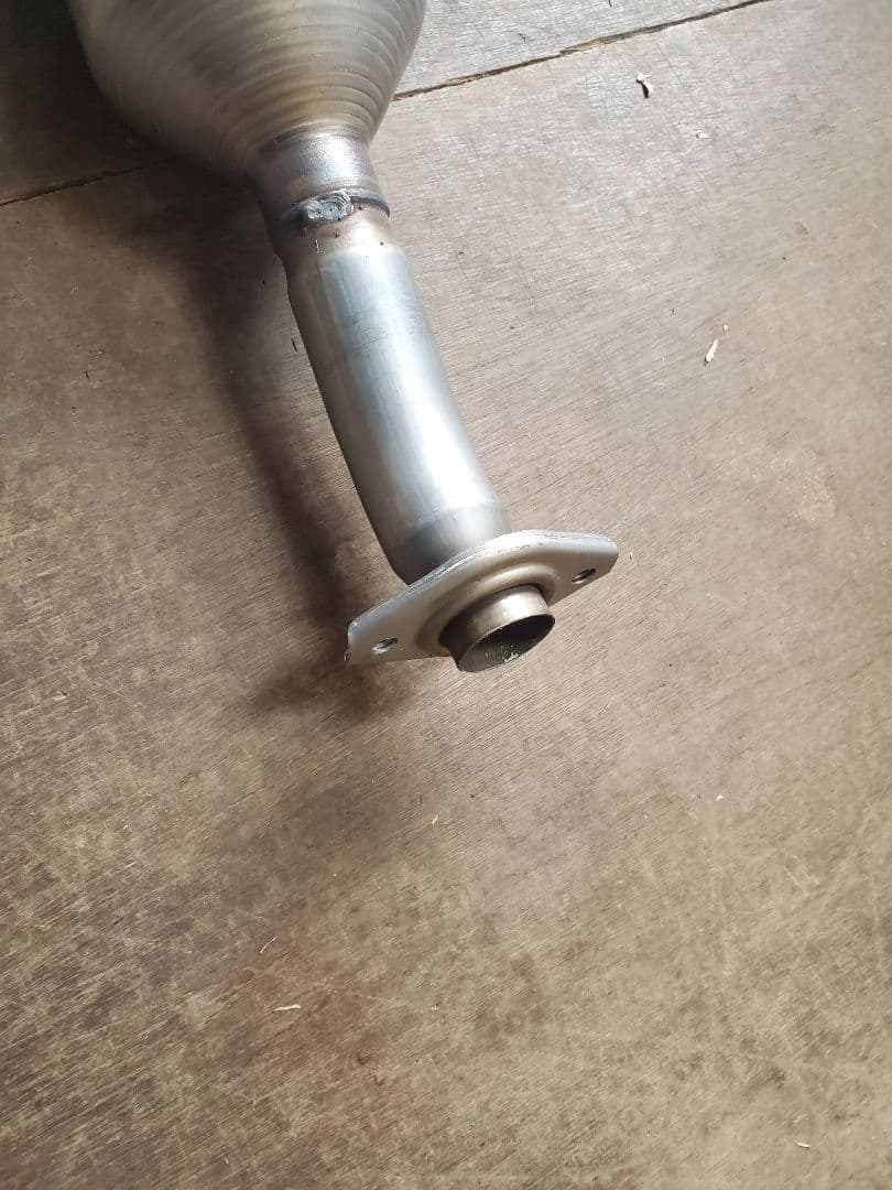 新品　純正　プリウス　50 触媒　エキゾーストパイプ　フロントパイプ 4