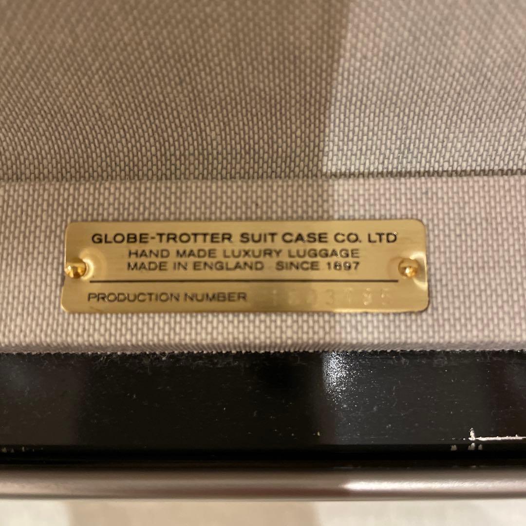 グローブトロッター ブラック 30インチ