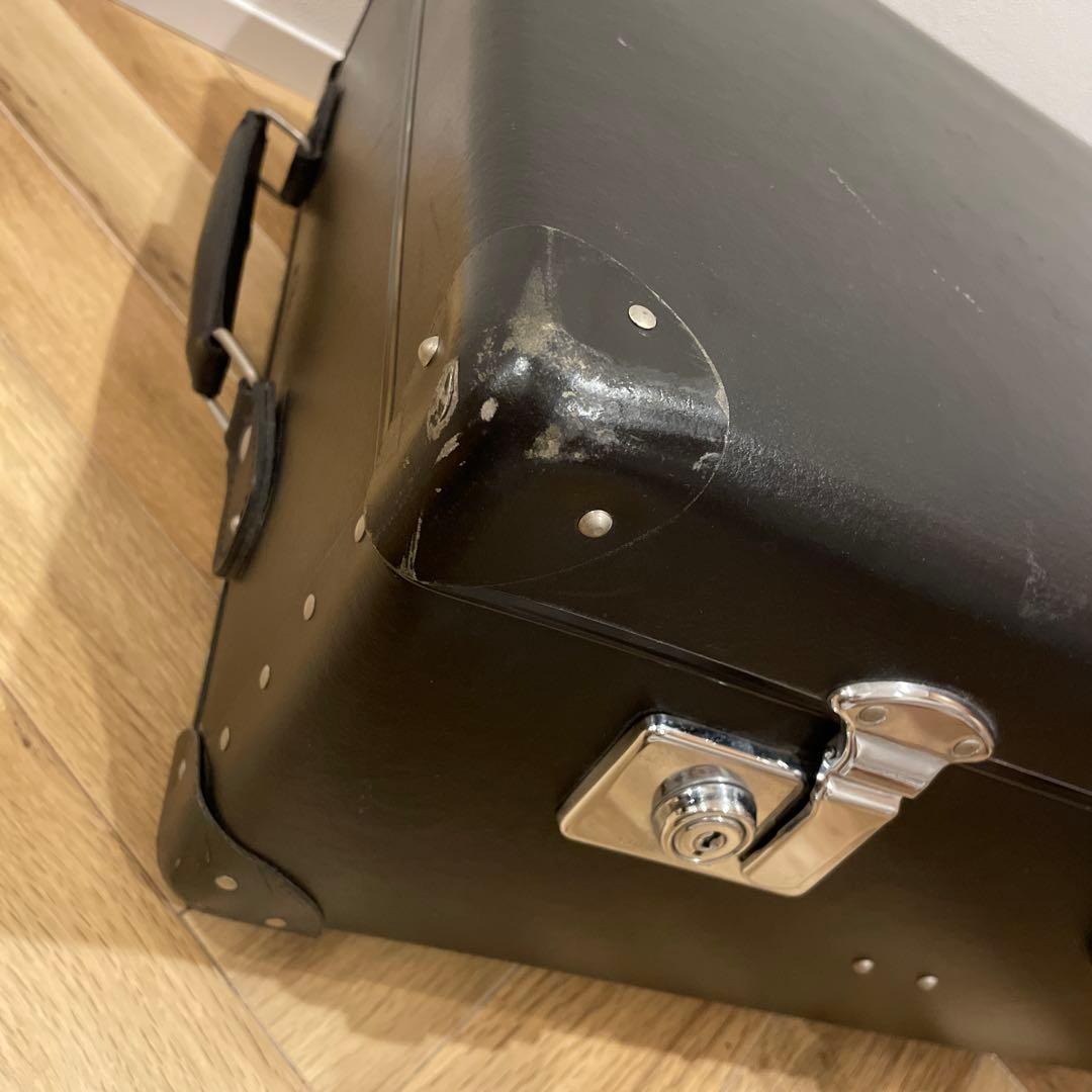 グローブトロッター ブラック 30インチ