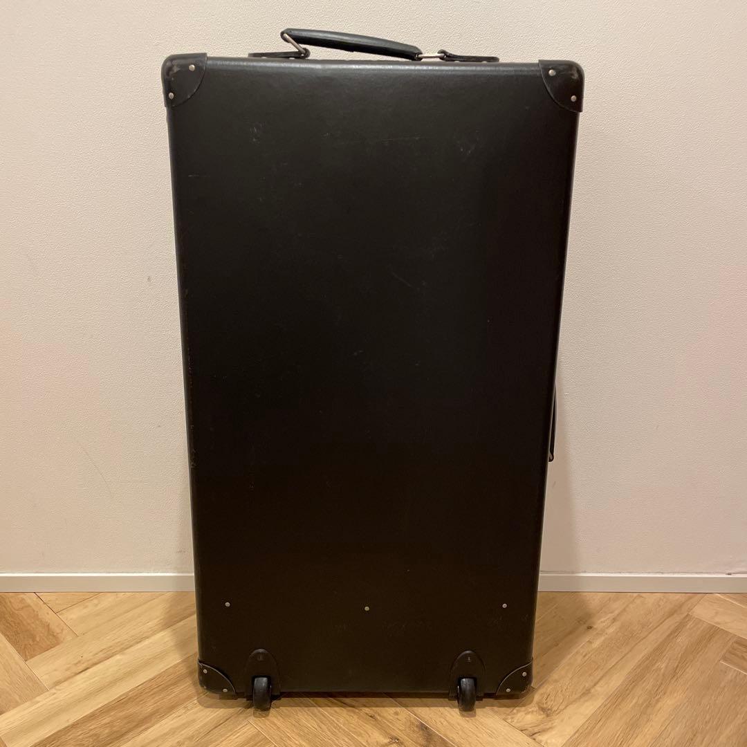 グローブトロッター ブラック 30インチ