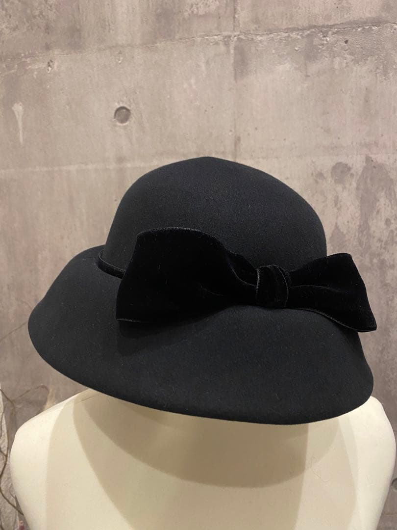 宮内庁御用達 アキオヒラタ フェルトハット×ベルベットリボン フランス製