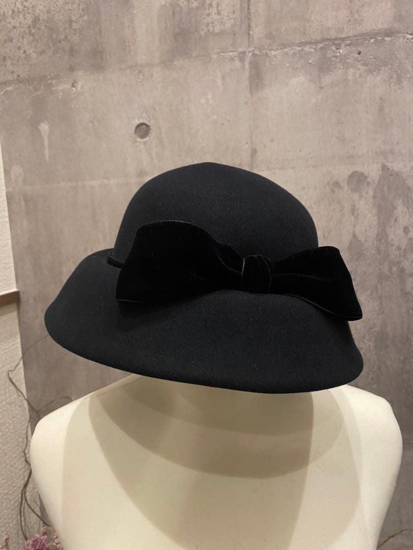 宮内庁御用達 アキオヒラタ フェルトハット×ベルベットリボン フランス製