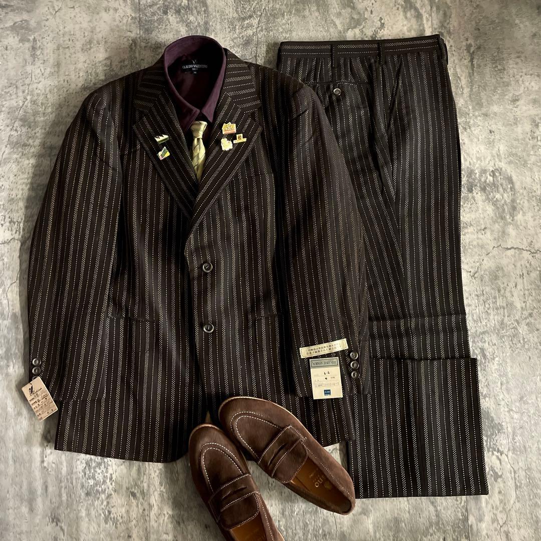 未使用 Yves Saint Laurent ネクタイ ステッチストライプスーツ