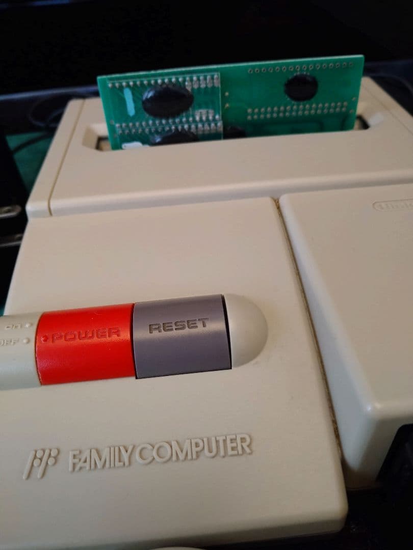 Nintendo NEWファミコン　おまけ付き