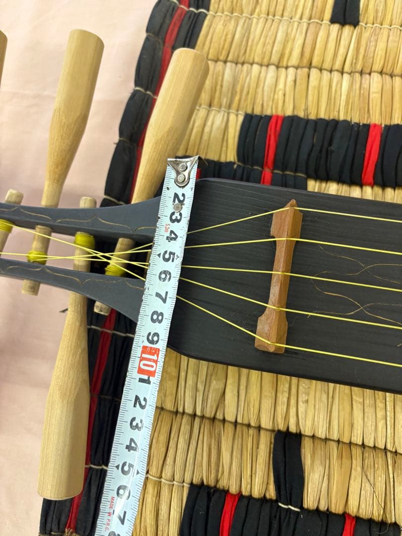 アイヌ　楽器　弦楽器　トンコリ　トンコリ工房イノンノ製　三味線弦　美品　五弦琴