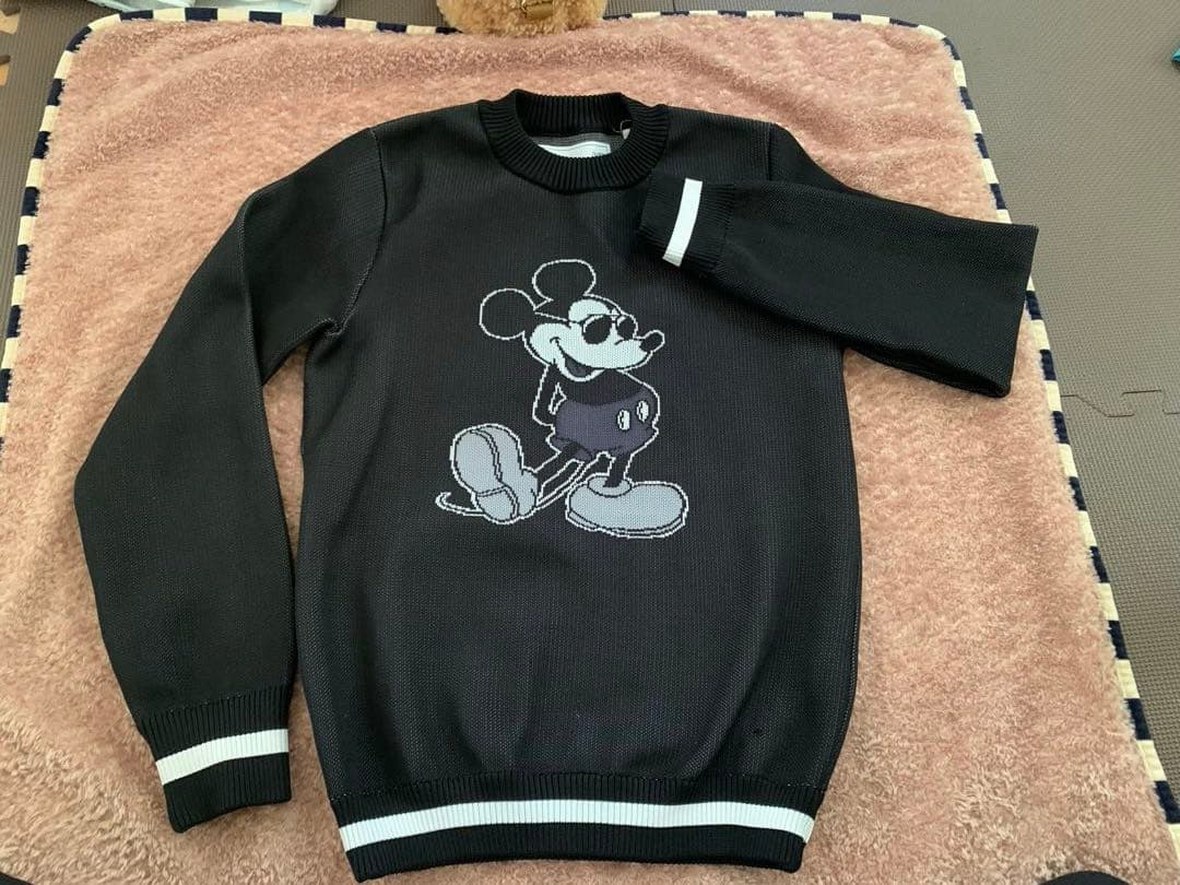 v12 【ミッキーマウス】 レディース ニット　VTWELV BLACK