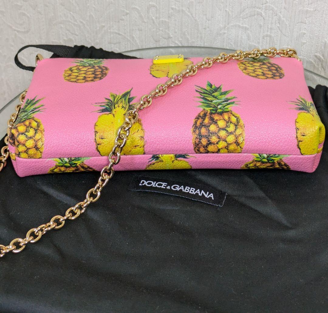 ドルチェ＆ガッバーナ　パイナップルプリント　レザーバッグ