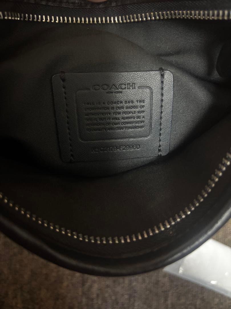 COACHショルダーバック