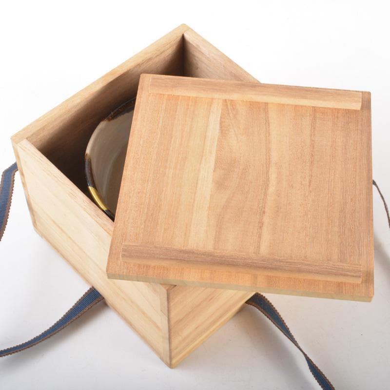 九谷焼　吉田勝山作　色絵金彩　抹茶碗　共箱　C　5440