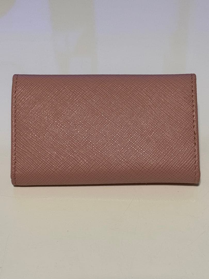 未使用美品　PRADA ピンク レザー キーケース