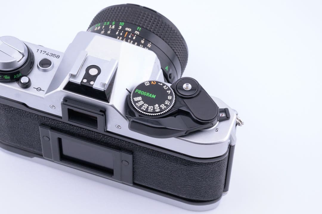 フィルムカメラ Canon AE-1P + NewFD 28mm F2.8