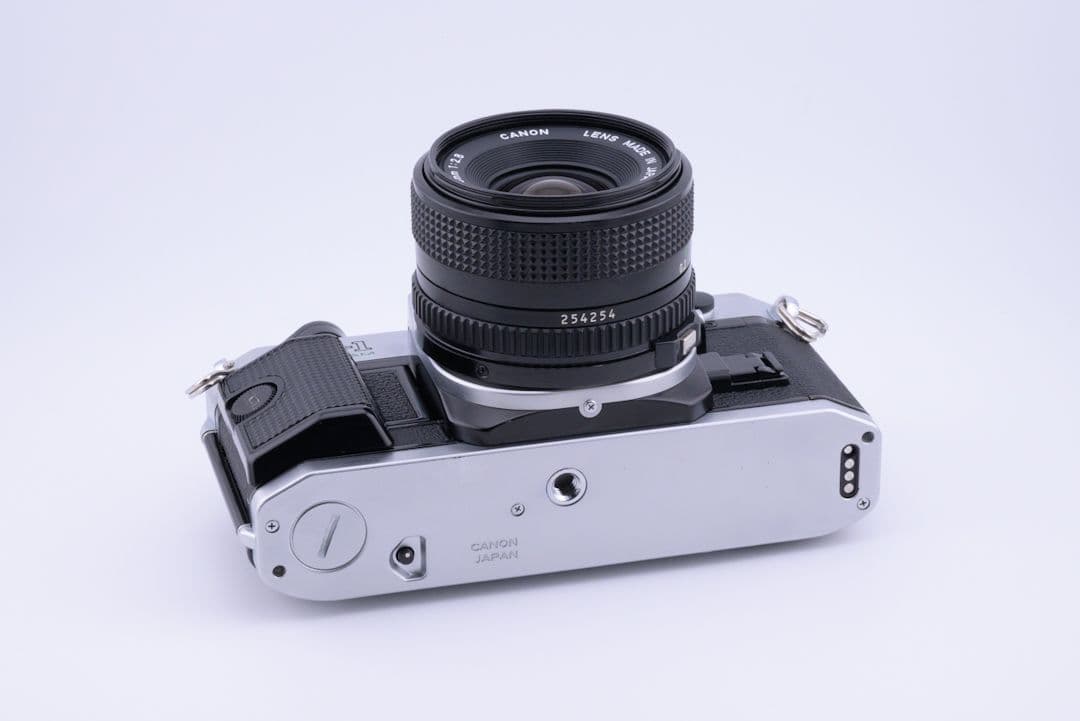 フィルムカメラ Canon AE-1P + NewFD 28mm F2.8