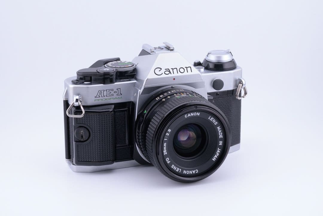 フィルムカメラ Canon AE-1P + NewFD 28mm F2.8