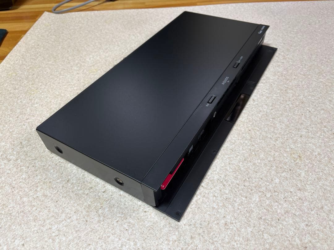 AQUOS ブルーレイレコーダー (W録/1TB)