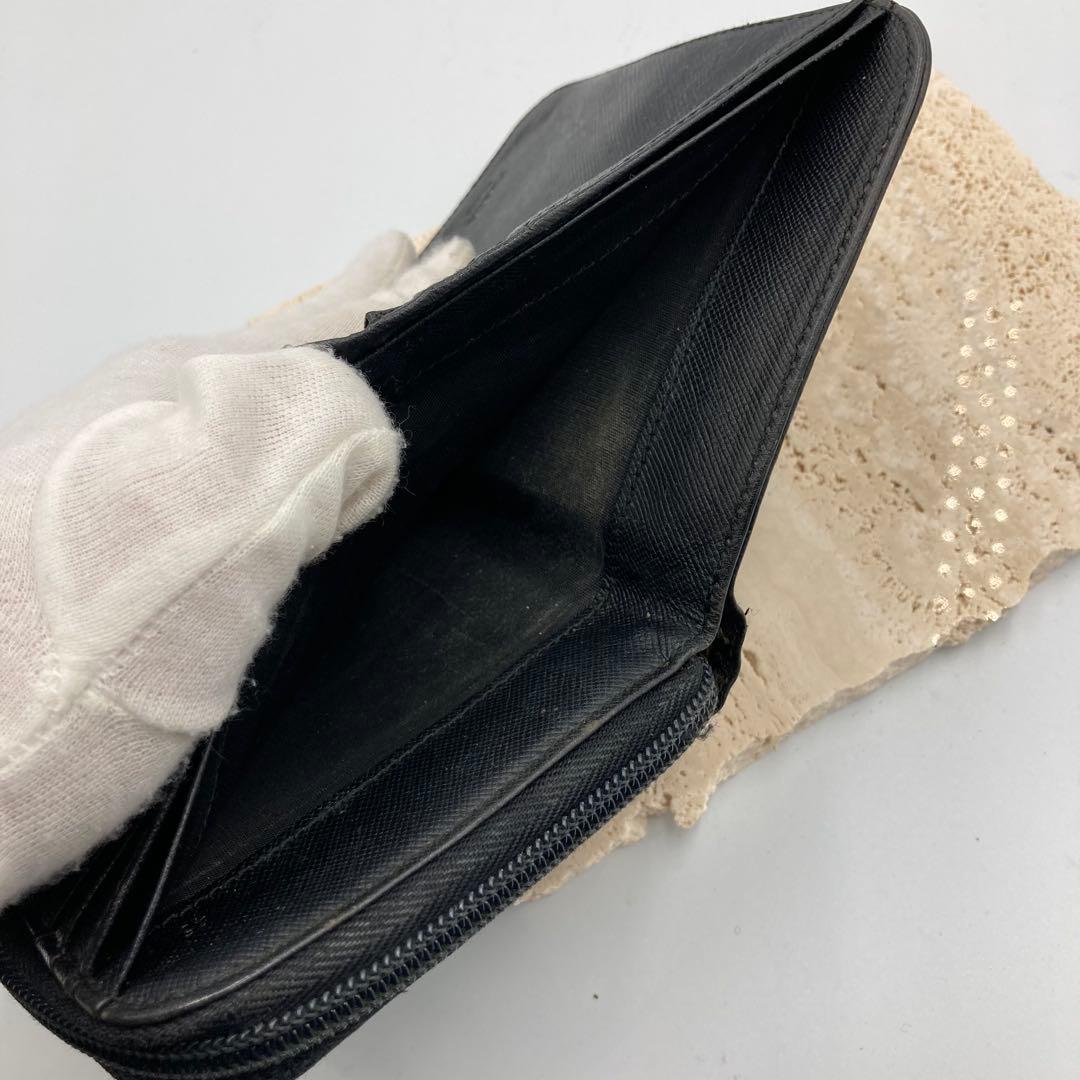 PRADA プラダ　折り財布　ブラック　サフィアーノ　250A