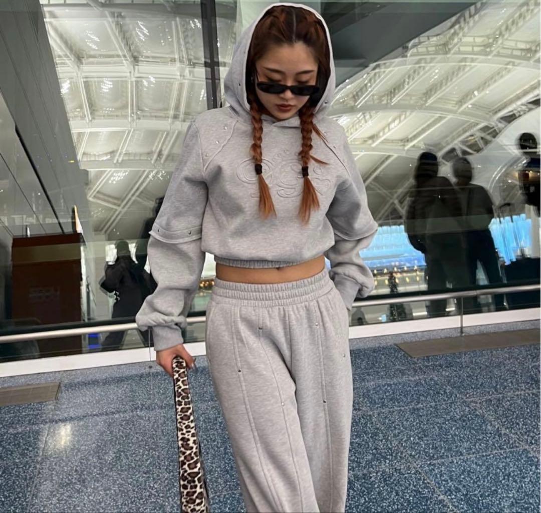 HTH フード付きパーカー スウェット