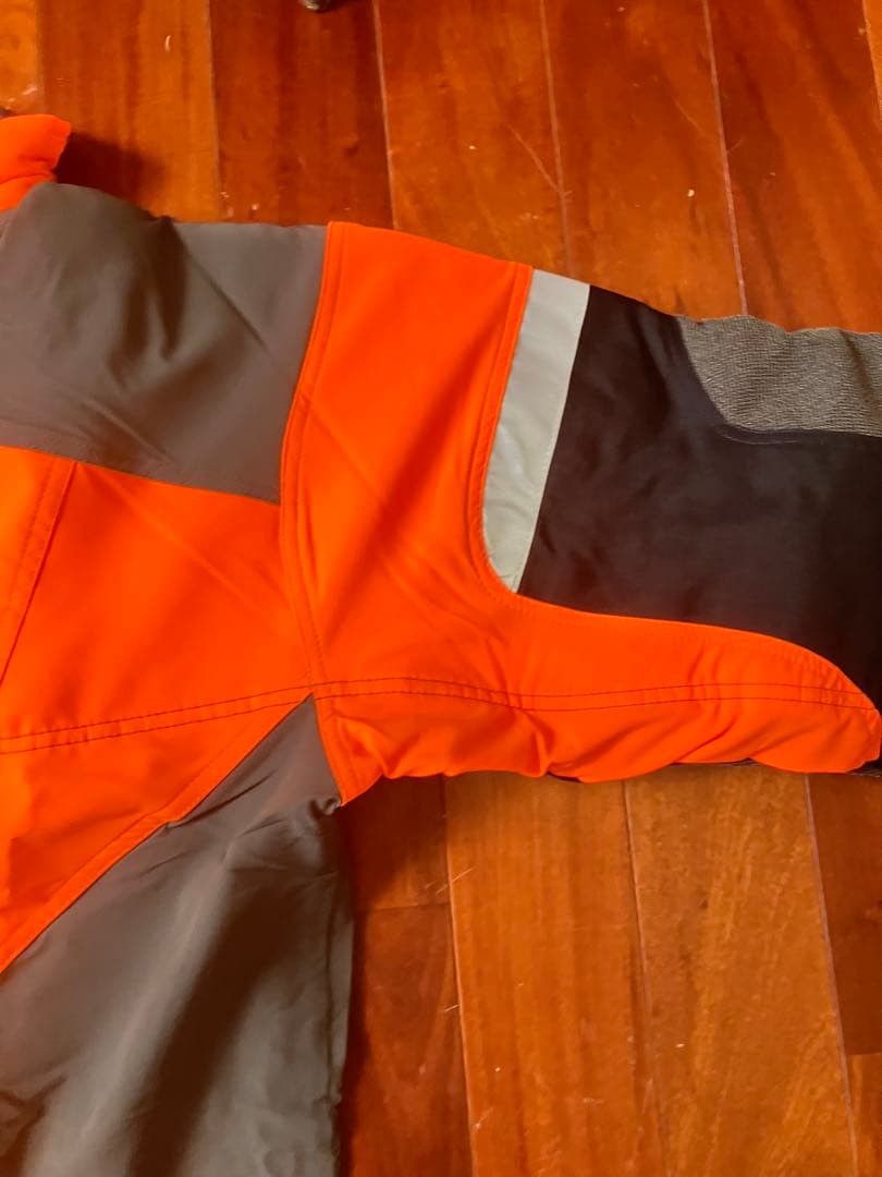 新品　Husqvarna テクニカルジャケットLサイズ オレンジ　おまけ付き