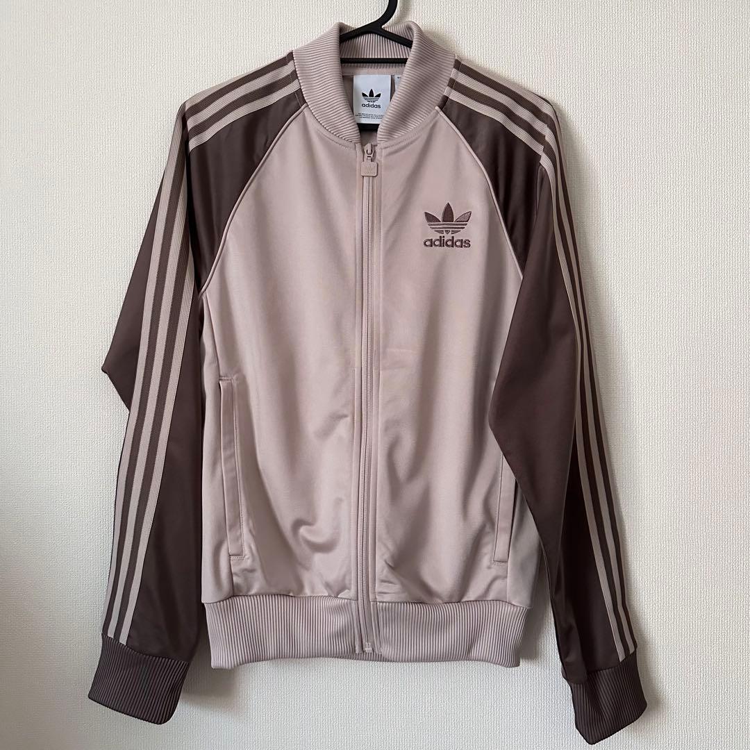 adidas トラックトップ