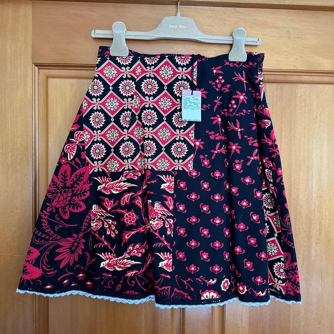 miumiu ミュウミュウ　スカート