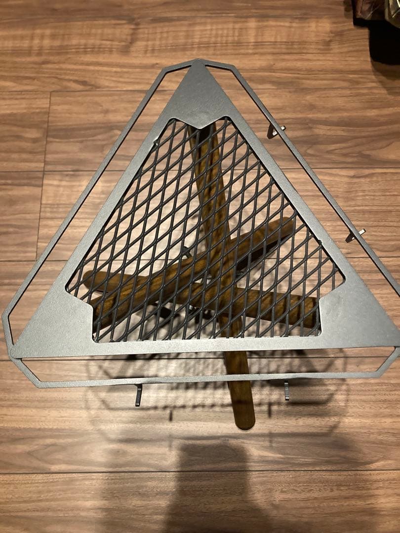 SomAbito(ソマビト) 焚き火サイドスタンド