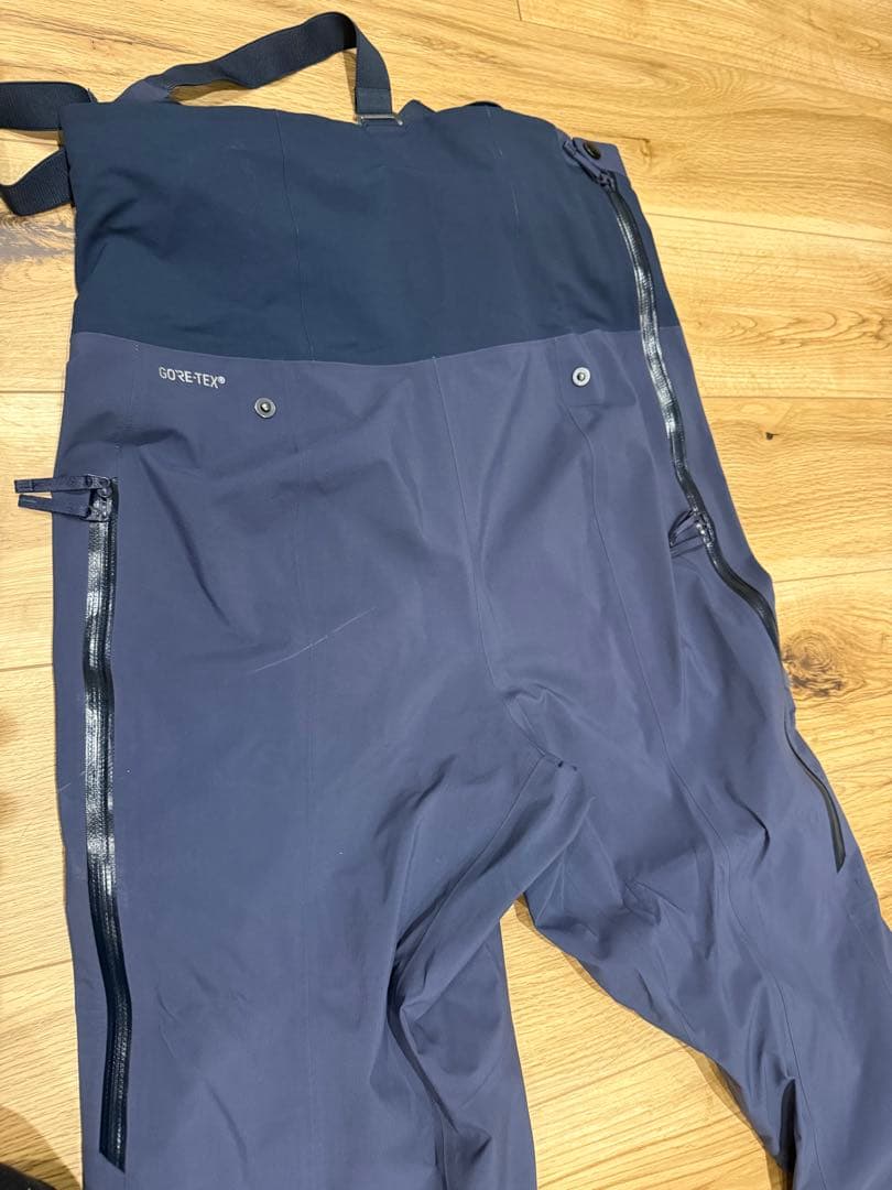 アークテリクス　ラッシュLTパンツ　ビブ