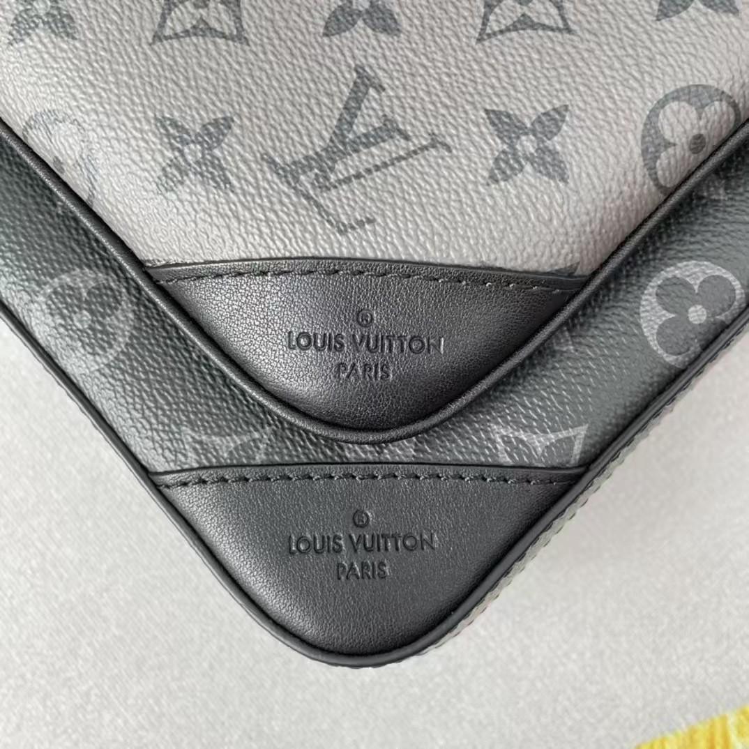 Louis Vuitton トリオメッセンジャー