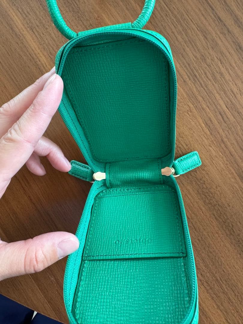 objects.io iPhoneマイクロバッグと収納袋　グリーン